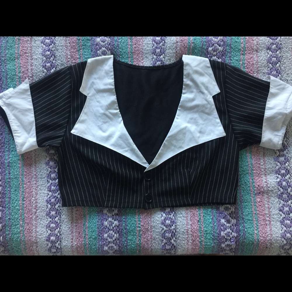 Pinstripe Crop Collared Top Medium